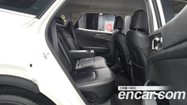 Kia Sportage 2022 — ფოტო 12/20