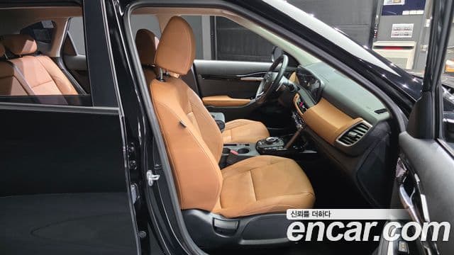Kia Seltos 2024 — Şəkil 11/20
