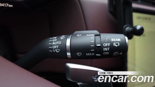 Land Rover Range Rover Sport 2023 — Photo 26/32