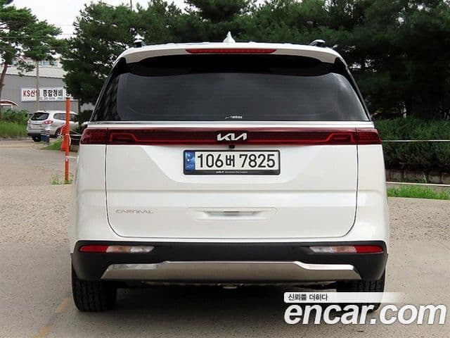 Kia Carnival 2023 — Şəkil 3/20