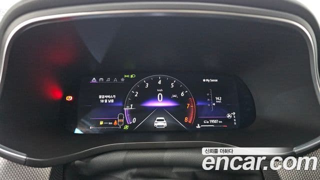 Renault Samsung XM3 2022 — ფოტო 8/20