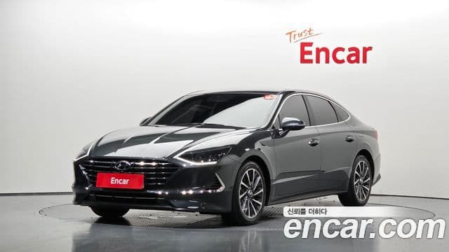 Hyundai Sonata 2019 — ფოტო 1/20