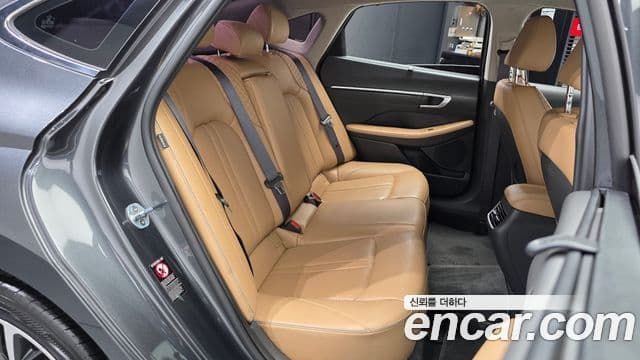 Hyundai Sonata 2019 — ფოტო 12/20