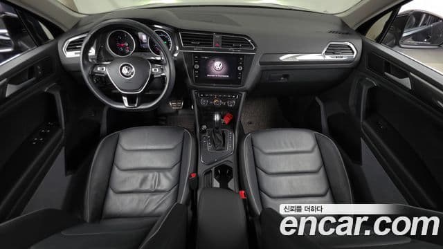 Volkswagen Tiguan 2020 — Şəkil 7/20