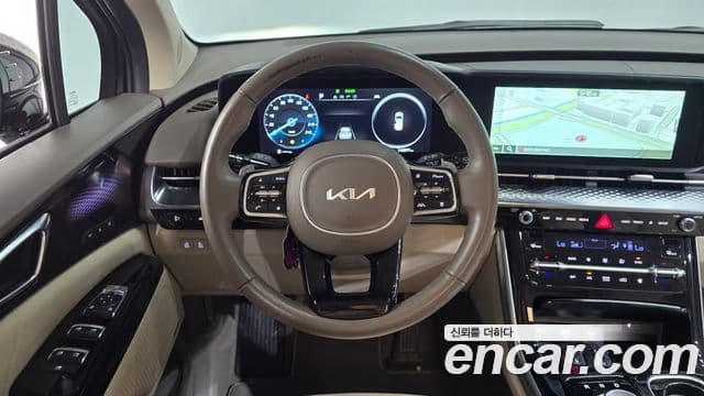 Kia Carnival 2023 — Фото 14/20
