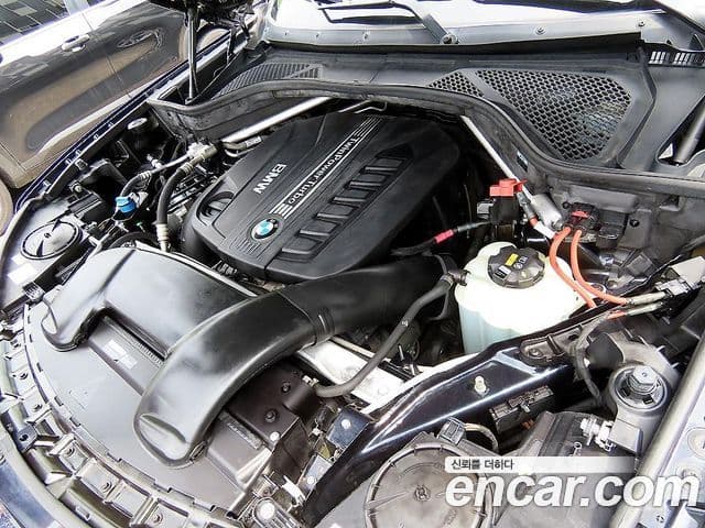 BMW X5 2018 — ფოტო 19/20