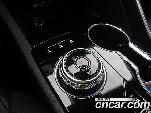 Kia K5 2023 — ფოტო 11/20