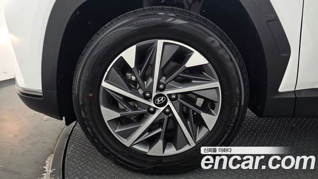 Hyundai The New Tucson 2022 — ფოტო 5/20