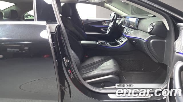 Mercedes-Benz CLS-Class 2019 — Фото 10/20