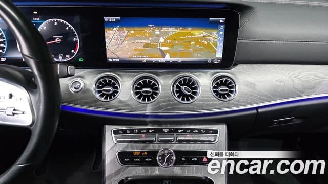 Mercedes-Benz CLS-Class 2019 — Фото 15/20