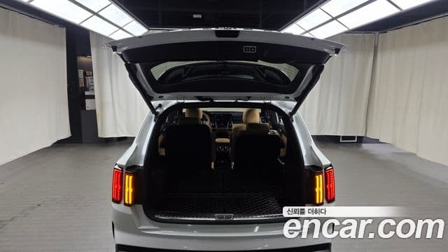 Kia Sorento 2021 — фото 20 из 20