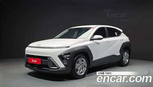 Hyundai Kona 2023 — ფოტო 1/20