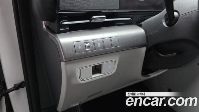 Hyundai Kona 2023 — фото 14 из 20