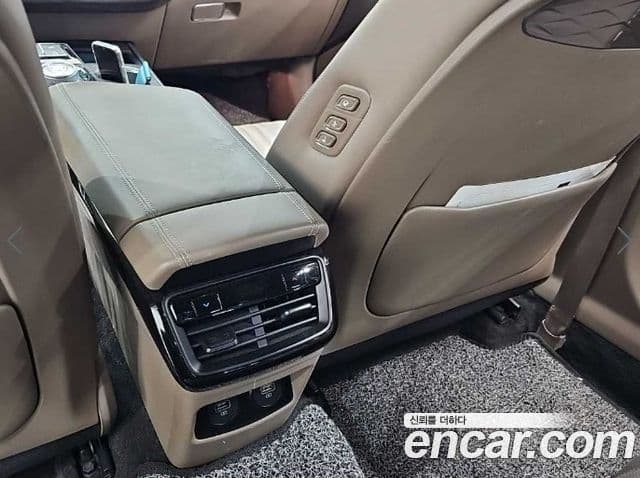Kia K8 2021 — фото 13 из 20