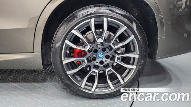 BMW X5 2024 — ფოტო 4/36