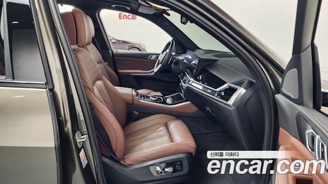 BMW X5 2024 — ფოტო 35/36