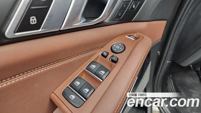 BMW X5 2024 — ფოტო 31/36
