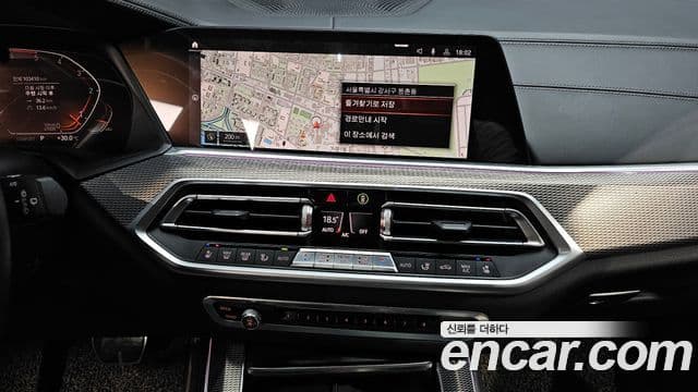 BMW X5 2019 — ფოტო 14/20
