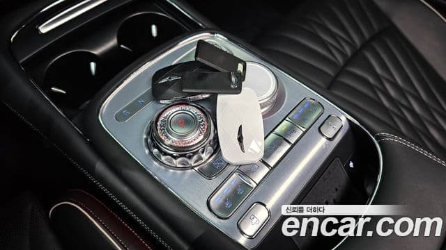 Genesis G90 2023 — Şəkil 9/20