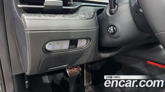 Genesis G90 2023 — Şəkil 18/20