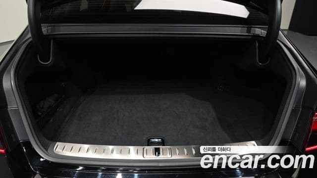 Genesis G90 2023 — фото 20 из 20