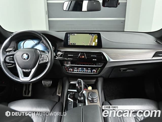 BMW 5 Series 2018 — Şəkil 6/20