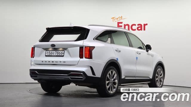 Kia Sorento 2020 — Фото 2/20