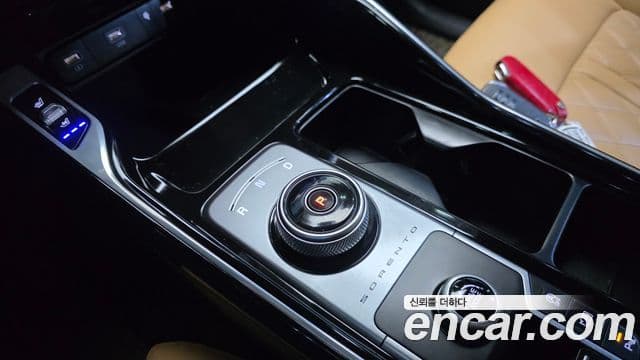 Kia Sorento 2020 — Фото 9/20
