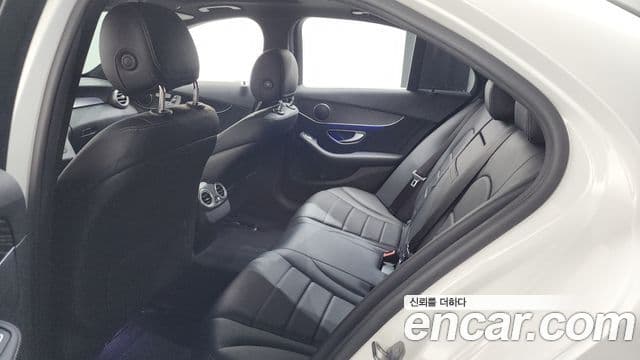 Mercedes-Benz C-Class 2019 — Şəkil 20/20