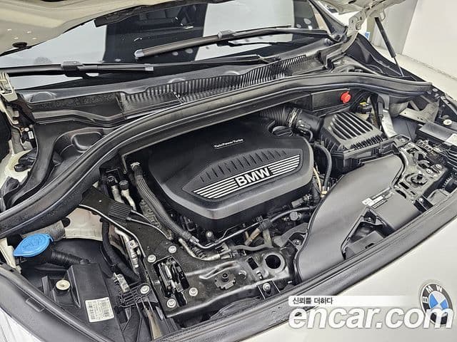 BMW 2 Series Active Tourer 2019 — Photo 11/20