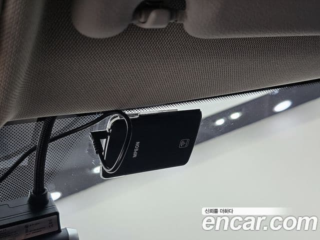 BMW 2 Series Active Tourer 2019 — Photo 2/20