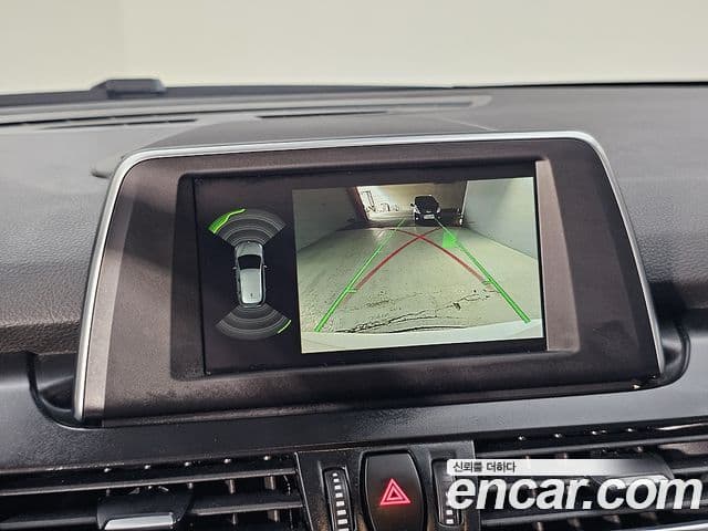 BMW 2 Series Active Tourer 2019 — Photo 9/20