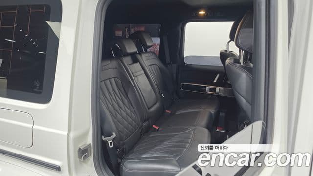 Mercedes-Benz G-Class 2021 — фото 12 из 20