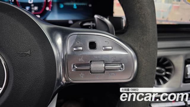 Mercedes-Benz G-Class 2021 — ფოტო 17/20