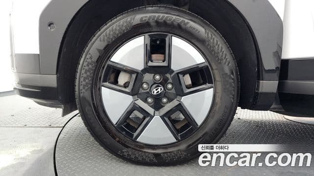 Hyundai Santa Fe 2024 — ფოტო 5/20