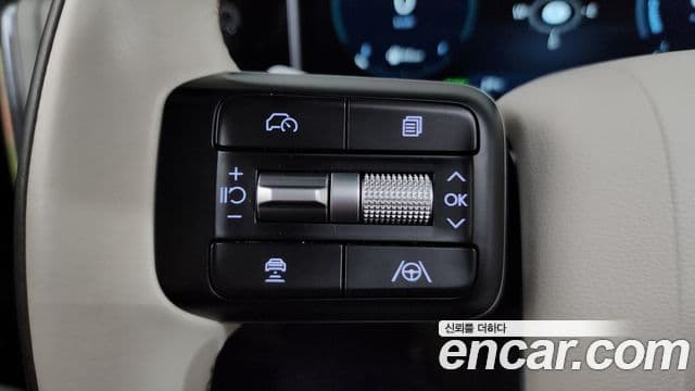 Hyundai Santa Fe 2024 — ფოტო 15/20
