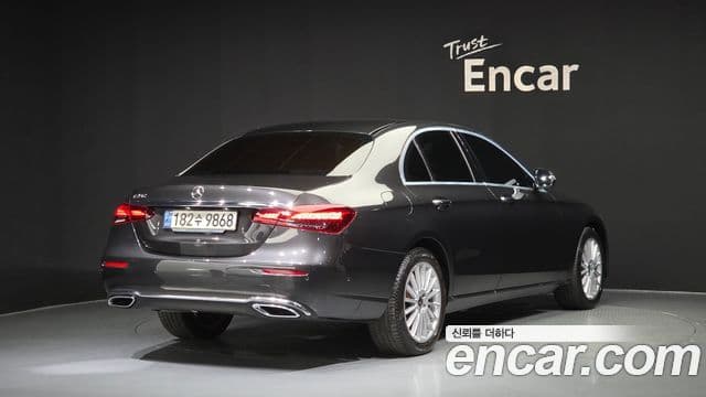 Mercedes-Benz E-Class 2021 — Şəkil 2/20