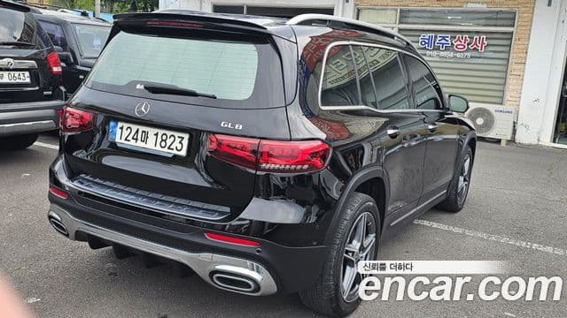 Mercedes-Benz GLB-Class 2021 — ფოტო 10/20