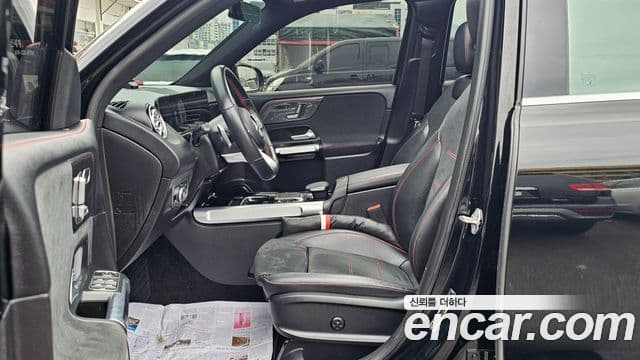 Mercedes-Benz GLB-Class 2021 — ფოტო 6/20