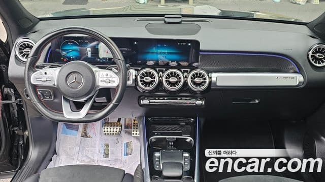 Mercedes-Benz GLB-Class 2021 — ფოტო 12/20