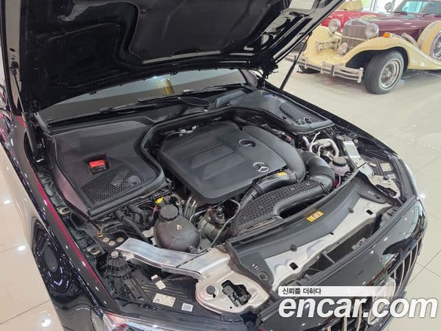 Mercedes-Benz E-Class 2022 — фото 5 из 20