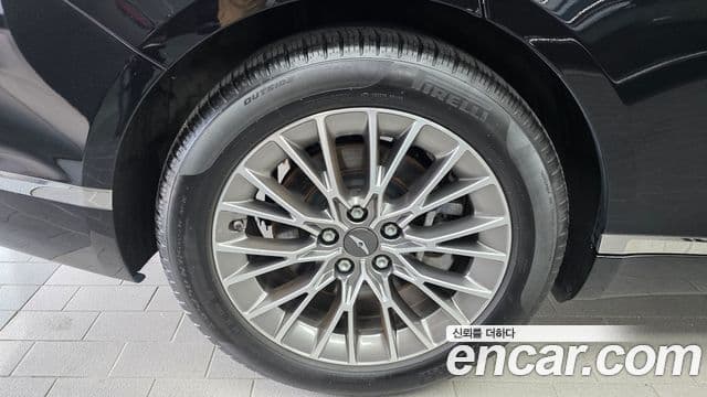 Genesis Electrified G80 2021 — ფოტო 5/20