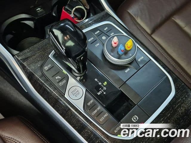 BMW 3 Series 2021 — Şəkil 8/18