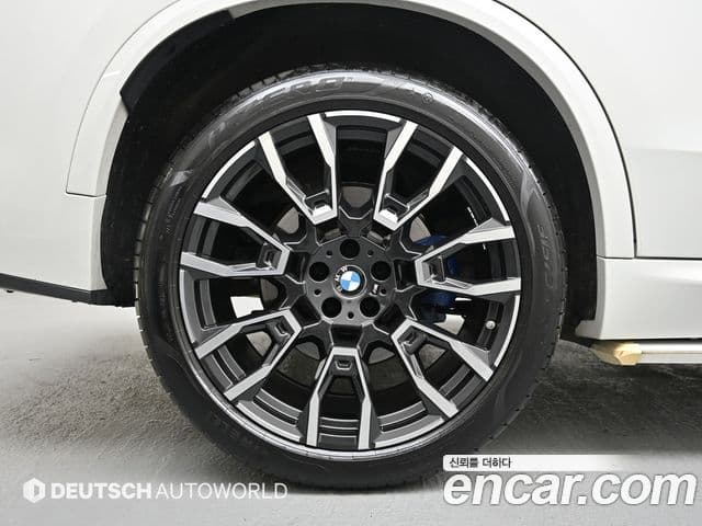 BMW X5 2023 — ფოტო 4/20