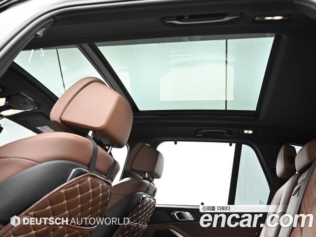 BMW X5 2023 — ფოტო 18/20