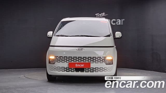 Hyundai Staria 2022 — Şəkil 3/20