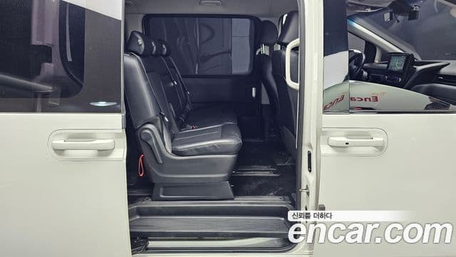 Hyundai Staria 2022 — Şəkil 12/20