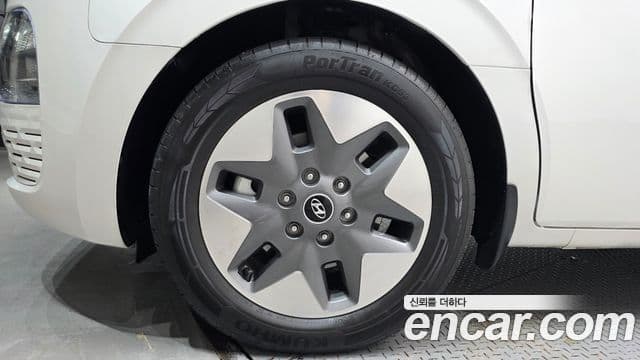 Hyundai Staria 2022 — Şəkil 5/20