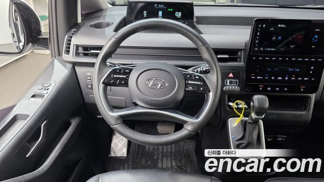 Hyundai Staria 2022 — Şəkil 13/20