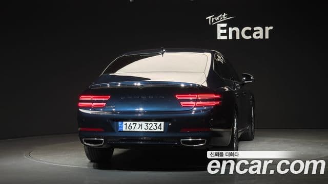 Genesis Electrified G80 2020 — ფოტო 4/20